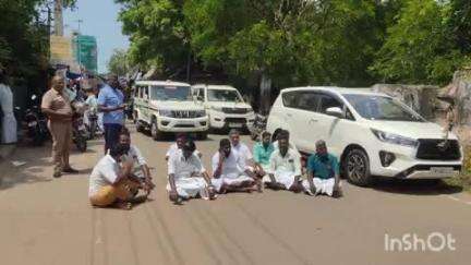 முத்துப்பேட்டை காவல் நிலையம் முன்பு பாஜகவினர் திடீர் சாலை மறியல்