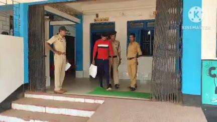 খোয়াই: খোয়াই লালছড়া এলাকা থেকে ধৃত তিন নেশা কারবারিকে আদালতে পেশ করে