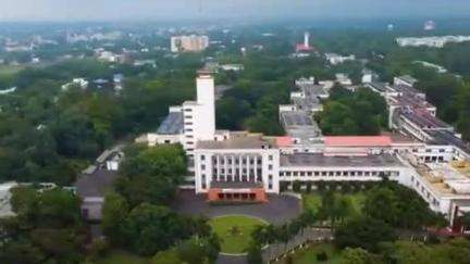 খড়গপুর ১: তরুণীর সঙ্গে ভিডিয়ো কলে কথা বলতে বলতে আত্মহত্যা, খড়গপুর IIT-তে ফের উদ্ধার পড়ুয়ার ঝুলন্ত দেহ