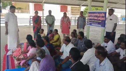 ஒட்டன்சத்திரம்: குழந்தை வேலப்பர் கோவில் மண்டபத்தில் டெங்கு கொசு ஒழிப்பு பணியாளர்கள் சங்க கூட்டம்