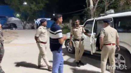 डुमरांव: नया भोजपुर थाने का निरीक्षण कर एसडीपीओ ने पुलिस पदाधिकारियों को दिए अहम दिशा निर्देश, लंबित कांडों पर हुई चर्चा