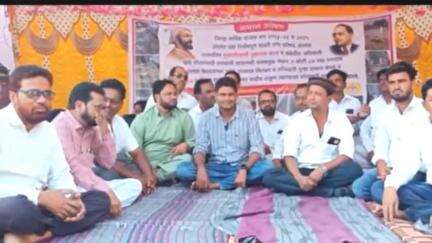 पाथ्री: पाथरी नगरपरिषद मध्ये झालेल्या भ्रष्टाचाराच्या चौकशीसाठी पाथरी नगर परिषद समोर बेमुदत  उपोषण
