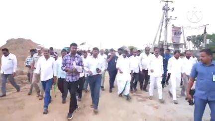 వైరా: ఖమ్మం జిల్లా వైరా మండలం  స్నానాల లక్ష్మీపురం గ్రామంలో పర్యటించిన రాష్ట్ర ఉప ముఖ్యమంత్రి భట్టి విక్రమార్క