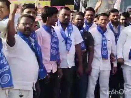 ಹುಮ್ನಾಬಾದ್: ಪಟ್ಟಣದಲ್ಲಿ ಒಳ ಮೀಸಲಾತಿ ಹೋರಾಟ ರಥಯಾತ್ರೆಗೆ ಭವ್ಯ ಸ್ವಾಗತ