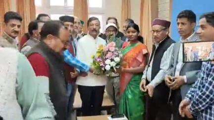 चम्बा: पंगवाल एकता मंच पांगी का प्रतिनिधि मंडल मिला नेशनल कमीशन फॉर शेड्यूल्ड ट्राइब्स की सदस्य डॉ. आशा लाकरा से