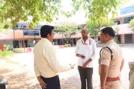 గద్వాల్: జిల్లాలో నీట్ పరీక్ష ప్రశాంతంగా ముగిసింది:జిల్లా కలెక్టర్ బిఎం సంతోష్ కుమార్
