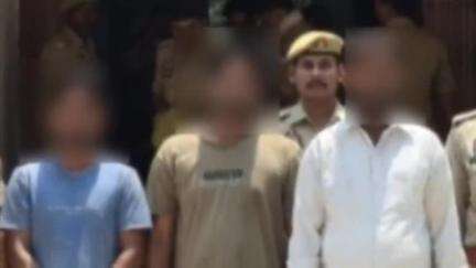 सोरांव: खुदा बख्श का पूरा के पास से तीन वांछित अभियुक्तों को गिरफ्तार किया गया, घटना में प्रयुक्त स्कॉर्पियो वाहन बरामद