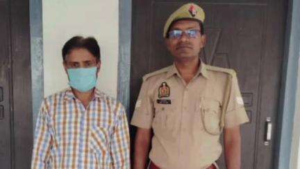 खेकड़ा: रटौल निवासी आरोपी को पाकिस्तान समर्थित व सरकार विरोधी भड़काऊ पोस्ट करने के मामले में मोबाइल सहित गिरफ्तार किया गया