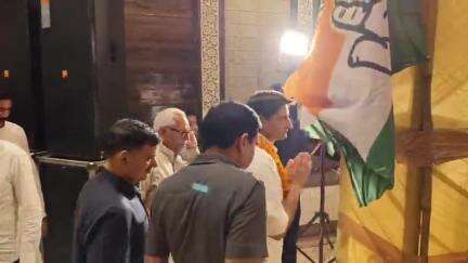 थानेसर: कुरुक्षेत्र में कांग्रेस के संविधान बचाओ कार्यकर्ता सम्मेलन में सांसद दीपेंद्र हुड्डा और प्रदेश अध्यक्ष पहुंचे