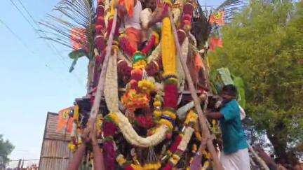 ಕಂಪ್ಲಿ: ವಿಜೃಂಭಣೆಯಿಂದ ಜರುಗಿದ ಐತಿಹಾಸಿಕ ಶ್ರೀ ಸೋಮಪ್ಪ ದೇವರ ರಥೋತ್ಸವ