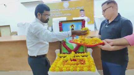 భగీరథుని స్ఫూర్తితో జీవితంలో అనుకున్నది సాధించవచ్చు: జిల్లా కలెక్టర్ డీకే బాలాజీ