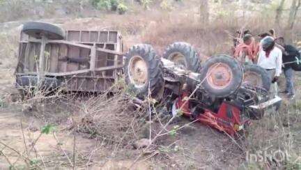 पांडू: डाली पंचायत में ट्रैक्टर पलटने से ड्राइवर की मौत