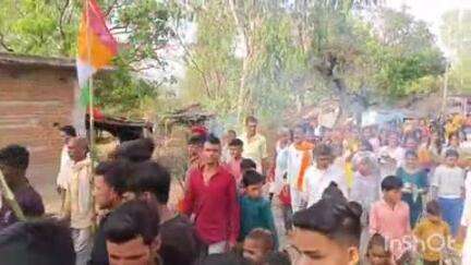 मुंगावली: ग्राम रुहाना में गौड़ बाबा मंदिर पर नवकुंडीय श्री गोपाल सुदर्शन महायज्ञ का कलश यात्रा के साथ शुभारंभ हुआ
