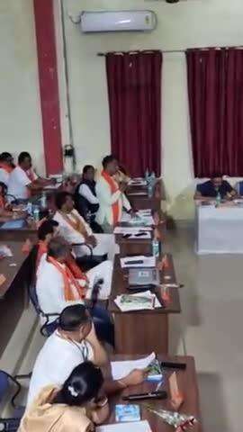बजट पर चर्चा एवं प्रथम सामान्य सभा में अपना विषय रखते हुए पशु क्रूरता अधिनियम के बारे में