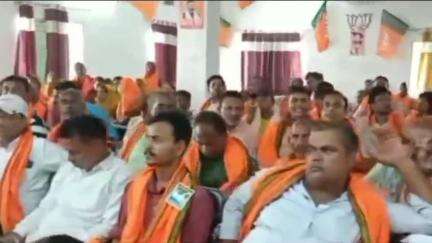 सकरा: रेपुरा में डॉ. भीमराव अंबेडकर जयंती पर विचार गोष्ठी का आयोजन, भाजपा नेता रहे मौजूद