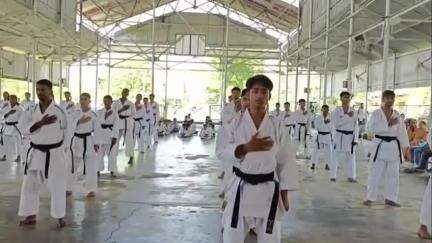 সোণাৰি: চৰাইদেউ মাইবেলাত আজি সামৰণি পৰিল উজনি অসম ভিত্তিক কাৰাটে প্ৰশিক্ষণ আৰু প্ৰতিযোগিতা কাৰ্যসূচী