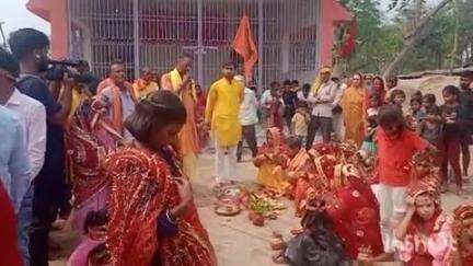 राजापाकर: बनवीरा में अष्टयाम यज्ञ के लिए निकाली गई भव्य कलश यात्रा