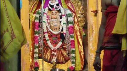 திருவாடனை: பிடாரி அம்மன் கோவில் திருவிளக்கு பூஜை