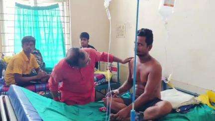 কল্যাণী: কল্যাণী জেএনএম হাসপাতালে আহত বিজেপি কর্মীর সঙ্গে সাক্ষাৎ করলেন কল্যাণীর বিধায়ক অম্বিকা রায়