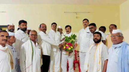 बदनापूर: भाजपा संपर्क कार्यालयावर मा.मंत्री आ. बबनराव लोणीकर यांनी दिली भेट