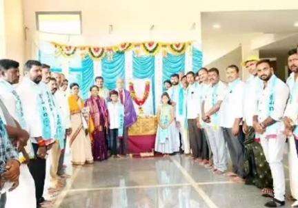 గద్వాల్: జిల్లాలో భగీరథ మహర్షి వేడుకలు ఘనంగా నిర్వహించిన వెనుకబడిన తరగతుల అభివృద్ధి శాఖ అధికారులు