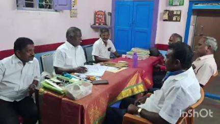 அரியலூர்: பேருந்து நிலையம் அருகே உள்ள AITUC அலுவலகத்தில், அனைத்து தொழிற்சங்க ஆலோசனை கூட்டம்- பல்வேறு தீர்மானங்கள் நிறைவேற்றம்