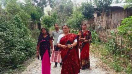 ধর্মনগর: হাফলং এলাকার ১০নং বুথ ও ২০নং বুথ এলাকায় জনগণের বিভিন্ন সমস্যা নিয়ে আলোচনায় মিলিত হন যুবরাজনগর আরডি ব্লকের চেয়ারম্যান