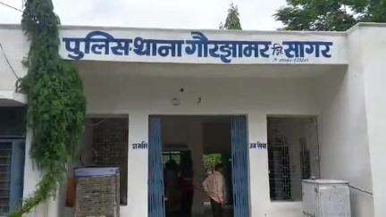 केसली: गौरझामर थाना क्षेत्र में ATM कार्ड बदलकर ₹37000 निकालने का मामला, थाने में शिकायत दर्ज