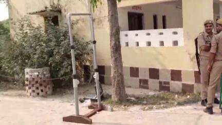 बांसडीह: बांसडीह इंटर कॉलेज में नगर निकाय के उपचुनाव की मतगणना कड़ी सुरक्षा के बीच हुई शुरू, सुरक्षा को लेकर प्रशासन हुआ अलर्ट