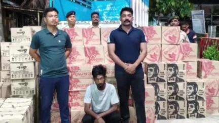 কাঞ্চনপুর: কাঞ্চনপুর থানার ওসির নেতৃত্বে নেশাবিরোধী অভিযানে সাফল্য পেল কাঞ্চনপুর থানার পুলিশ,৩৩৭০ বোতল দেশী ও বিলিতি মদ সহ ৩ জন আটক