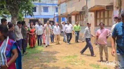 বর্ধমান ২: বর্ধমান সদর 2 ব্লকের একাধিক প্রকল্পের উদ্বোধনী ও ভিত্তি প্রস্তর অনুষ্ঠানের আয়োজন; উপস্থিত সাংসদ, বিধায়ক সহ অন্যান্যরা
