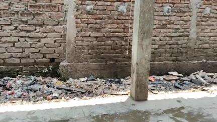 ওদালগুৰি: কলাইগাঁও দৈনিক মাছৰ বজাৰৰ কদৰ্যময় ৰূপে জলা-কলা খুৱাইছে গ্ৰাহক ৰাইজক, কোনো গুৰুত্ব নাই জনপ্ৰতিনিধিৰ #jansamasya