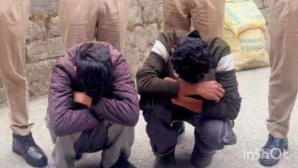 भुंतर: पुलिस थाना मनीकर्ण की टीम ने रस्कट क्षेत्र में गश्त के दौरान मोटरसाइकिल सवार दो व्यक्तियों से 309 ग्राम चरस बरामद की