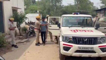 बेगुं: बेगू पुलिस ने मोटरसाइकिल चोर गिरोह का खुलासा करते हुए दो आरोपियों को गिरफ्तार किया, आधा दर्जन वारदात का खुलासा