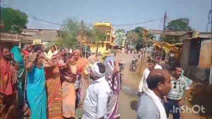 किरनापुर: किरनापुर में महिला के मकान पर सरपंच द्वारा जबरन कब्जा करने का आरोप, ग्रामीणों ने निकाली आक्रोश रैली
