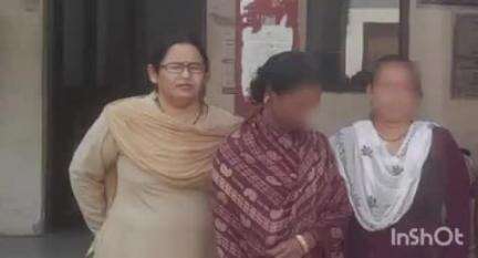 एत्मादपुर: रामबाग कट से डरा धमकाकर रंगदारी वसूलने के मामले में 3 अभियुक्त और 2 महिला अभियुक्ता सहित कुल 5 को किया गिरफ्तार