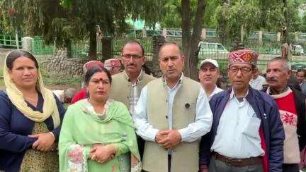 कुल्लू: एसएसबी प्रशिक्षित गुरिल्ला संगठन के सदस्य सरकार से पैसे के लिए नहीं, अपने हक की लड़ाई लड़ रहे हैं: प्रीतम सिंह ठाकुर