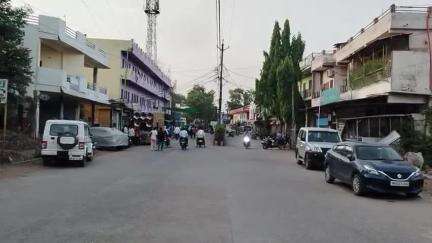 सोहागपुर: नगर के व्यस्ततम कोर्ट चौराहे पर शौचालय की व्यवस्था ना होने से लोगों को होती है परेशानी #jansamasya