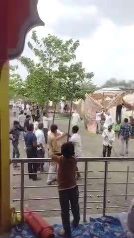 इछावर: इछावर में हवा आंधी और ओलावृष्टि, कुशालपुरा गांव में भंडारे का टेंट उड़ा