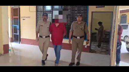 धारचूला: जमीन दिलाने के नाम पर ₹6 लाख 80 हजार हड़पने वाले अभियुक्त को कोतवाली धारचूला पुलिस ने देहरादून से किया गिरफ्तार