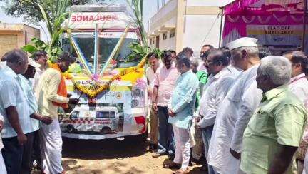 ಬಾದಾಮಿ: ಪಟ್ಟಣದಲ್ಲಿ ನೂತನ ಆ್ಯಂಬುಲೆನ್ಸ್‌ಗೆ ಶಾಸಕ ಭೀಮಸೇನ್ ಚಿಮ್ಮನಕಟ್ಟಿ ಚಾಲನೆ