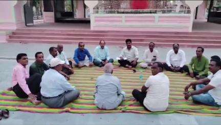 रतलाम नगर: गुलाब चक्कर में 'एक शाम बाबा साहब के नाम' कार्यक्रम की तैयारी बैठक संपन्न, पांच जातियों के लोग हुए शामिल