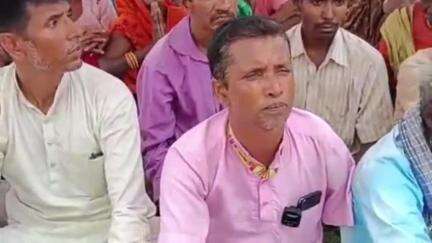 बरूराज मोतीपुर: मोतीपुर प्रखंड में सामाजिक सुरक्षा पेंशनधारी संघ ने विभिन्न मांगों को लेकर प्रदर्शन किया