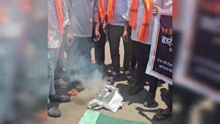 चंदगड: कोवाड येथे पहेलगाम हल्ला व पाकिस्तान विरोधात बजरंग दलाची निदर्शने