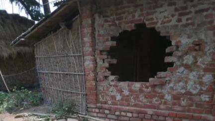 दिघलबैंक: डोरिया सहित सीमावर्ती क्षेत्र में जंगली हाथियों ने उत्पात मचाया, दो घर क्षतिग्रस्त