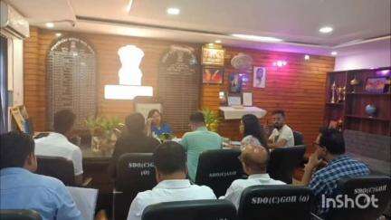 হেলেম: গহপুৰ সলজিলা আয়ুক্ত কাৰ্যালয়ৰ সন্মিলন কক্ষত  আগন্তুক ভোট গণনাৰ প্ৰস্তুতিৰ সম্পৰ্কত গুৰুত্বপূৰ্ণ সভা সম্পন্ন