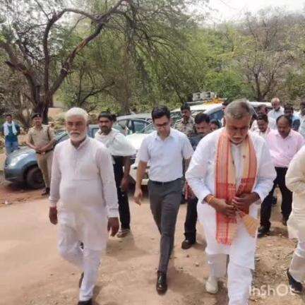 मुरार: कैबिनेट मंत्री प्रहलाद पटेल ग्वालियर के मुरार क्षेत्र में पहुंचे