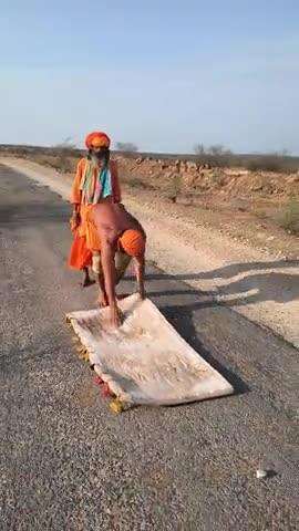 सनातन धर्म के लिए बाबा की पहली परिक्रमा गंगोत्री टू रामेश्वर अब दूसरी परिक्रमा करौली से जगन्नाथपुर के लिए जा रही है