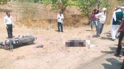 मलकापूर: तालखेड फाट्याजवळ ट्रकची दुचाकीला धडक; अपघातात भाचा ठार, तर मामा गंभीर जखमी