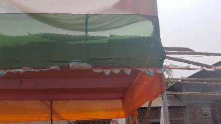 নগাঁও: পশ্চিম মোৱামাৰীত নিৰ্বাচনী হিংসা , দুৰ্বৃত্তই ভাঙি লণ্ডভণ্ড কৰিলে কংগ্ৰেছৰ কাৰ্য্যালয়, সংবাদ মাধ্যমত প্ৰতিক্ৰিয়া কৰ্মীৰ